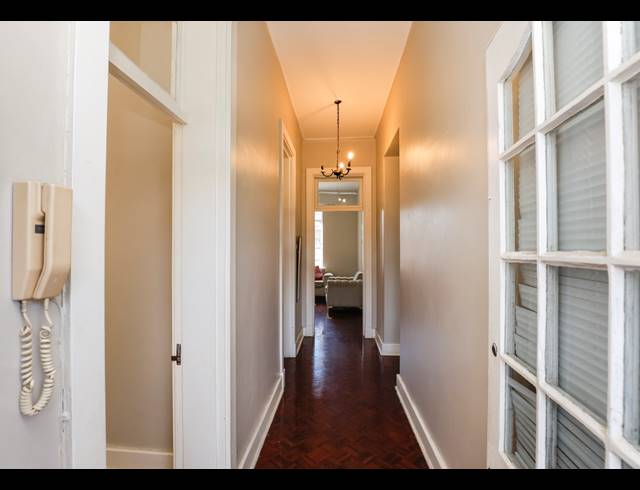 2.5 BEDROOM APARTMENT FOR SALE IN ESSENWOOD